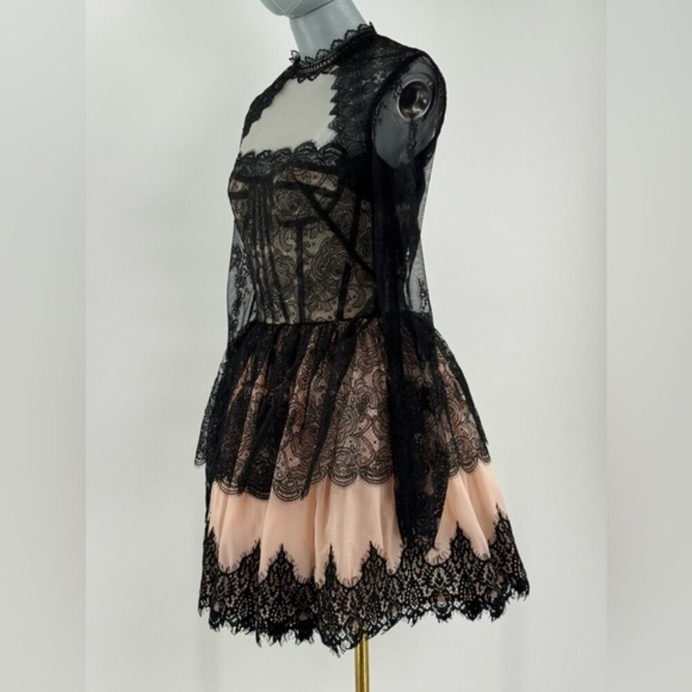 🆕 BRONX & BANCO 🧿 NWOT Daphne Illusion Lace Long Sleeve Mini Dress, Sz XS US 2 - Picture 9 of 14